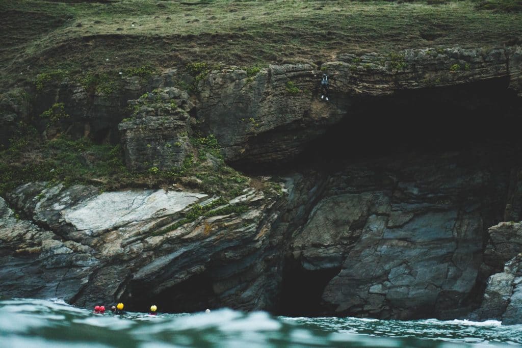 extreme coasteering north devon croyde